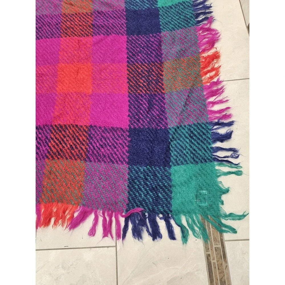 Vintage Avoca Handweavers Wool Blanket Throw Ireland Plaid 54x56 Fringe‎